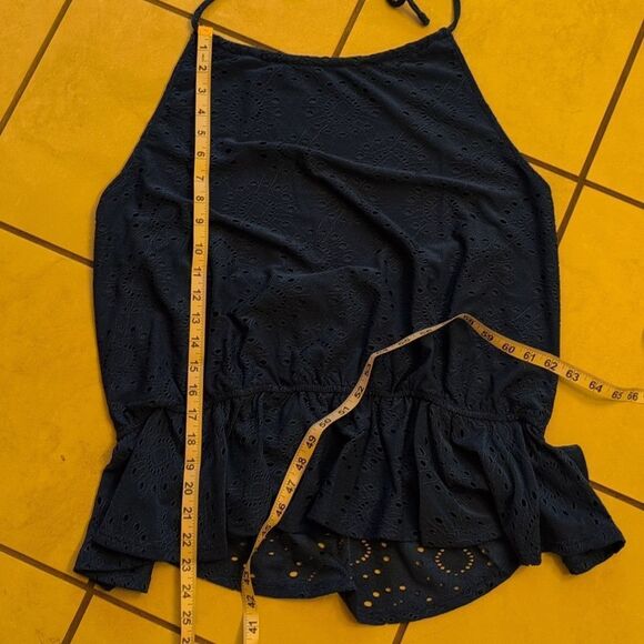 NWT ModCloth Sought After in Sapphire Halter Top blue eyelet size 1X - Picture 4 of 8